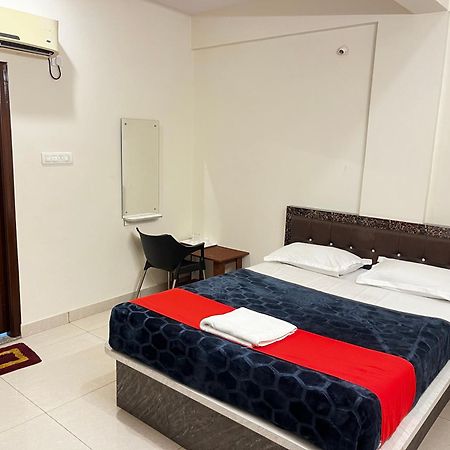 Hotel Raj Comfort Bangalore Exterior foto